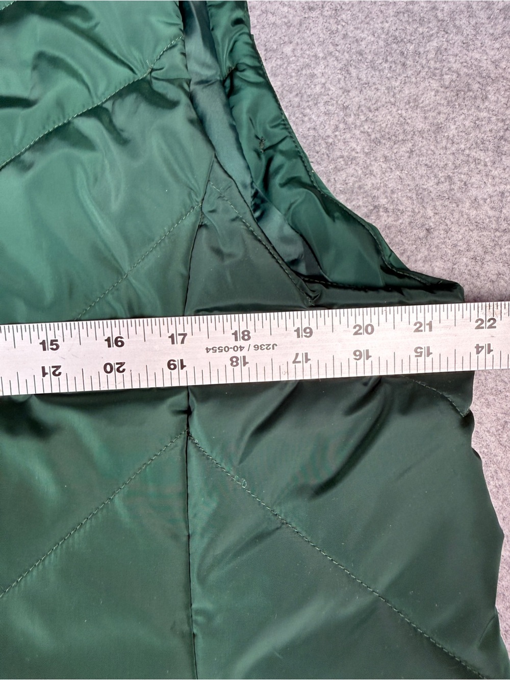 Michael Kors XL Emerald Green Quilted Puffer Vest Gold Zip - Picture 2 of 7